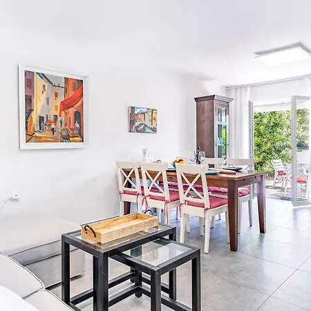 Apartamento Lovely In With Wifi *