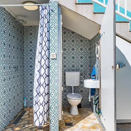 شقة Lovely In With Wifi بولا