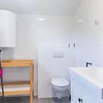 Apartment Lovely In With Swimming Pool *