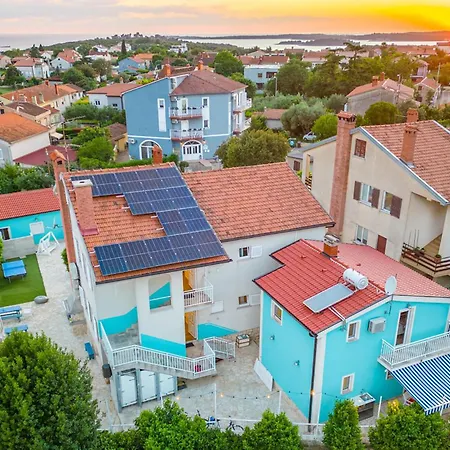 Lovely In With Wifi * Pula