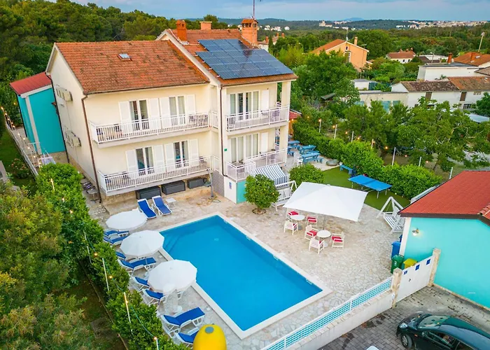 Apartment Lovely In With Wifi *